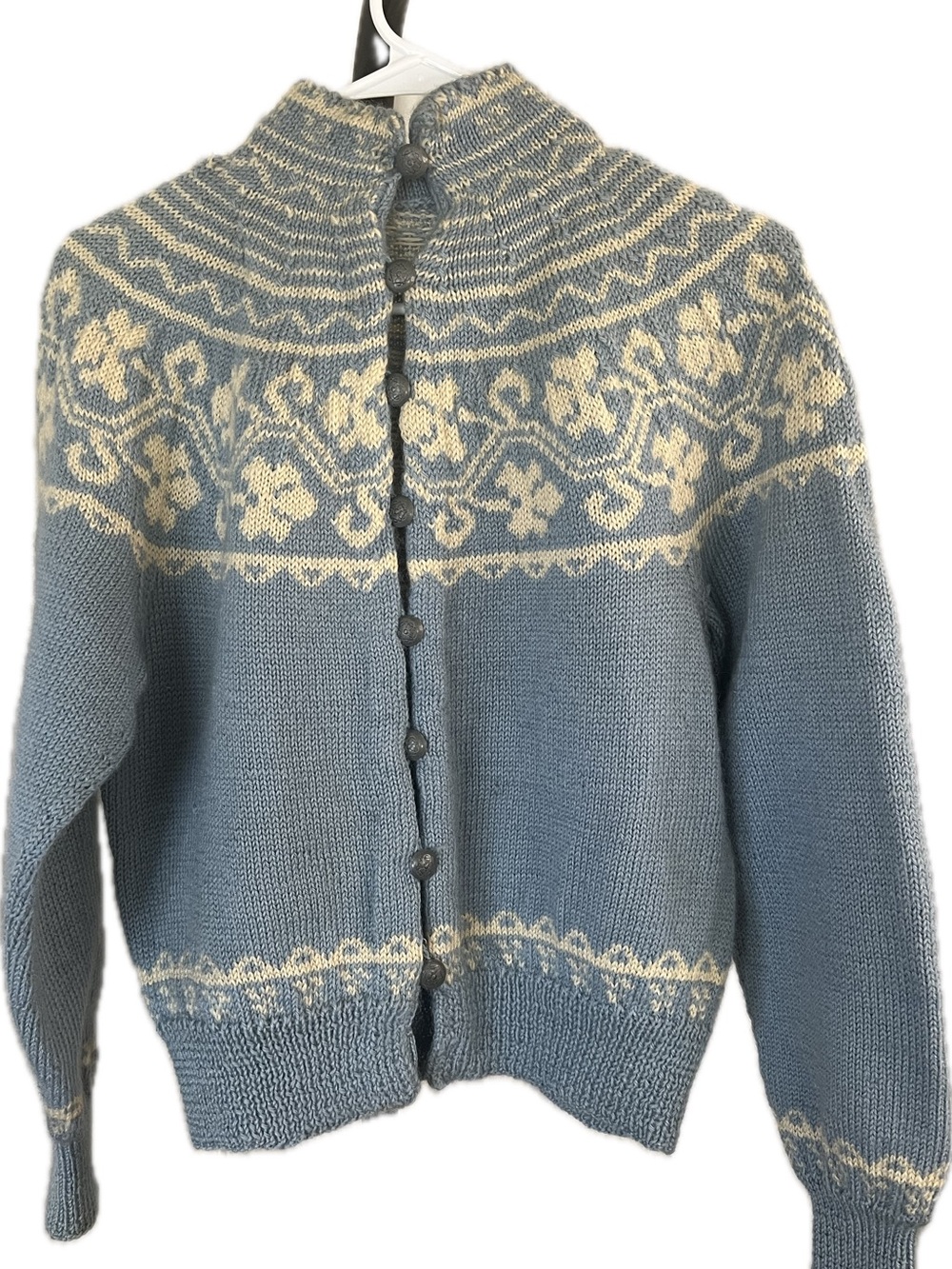 Hand Crafted vintage Wool Norwegian Fair Isle Skyblue and Cream Nordic Cardigan